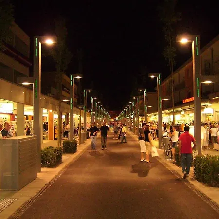Bright With Terrace In *